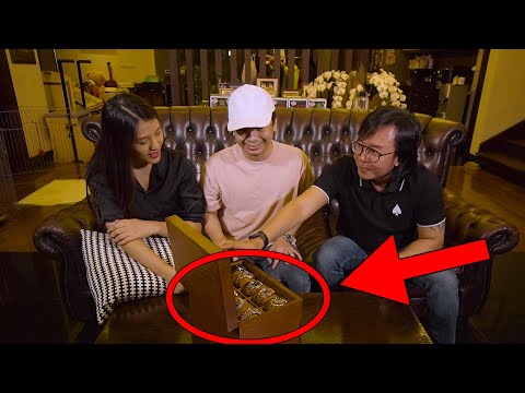 Unboxing Koleksi Jam Mewah Ari Lasso