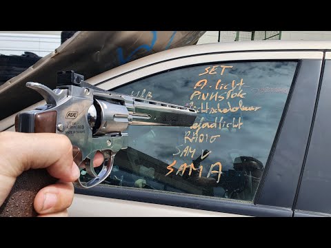 Can airguns break a car window ? (4.5mm steel bb )