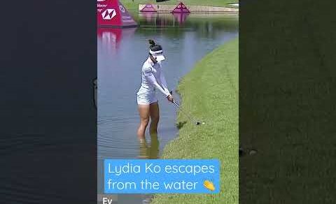 Lydia Ko making it look easy 🔥 #LPGALookback