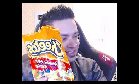 @MrJayPlays yehi toh haram Cheetos ￼ha bc😂